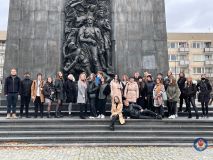 2021.11.18 wycieczka do warszawy (1).jpg
