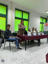 debata (16).jpg