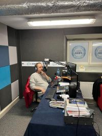 2022.04.04 radio (2).jpg
