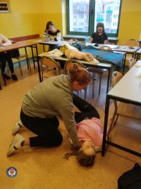 kolejne szkolenia w zakresie udzielania pierwszej pomocy przedmedycznej (14).jpg
