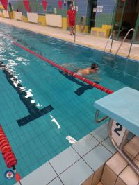 sukcesy pływackie naszych uczniów (31).jpg