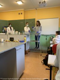 2020.10.09 Doświadcz chemii  w szkole (12).jpg