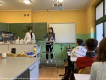 2020.10.09 Doświadcz chemii  w szkole (20).jpg