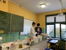 2020.10.09 Doświadcz chemii  w szkole (28).jpg