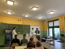 2020.10.09 Doświadcz chemii  w szkole (31).jpg
