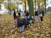 Lekcja biologii w terenie (1).jpg